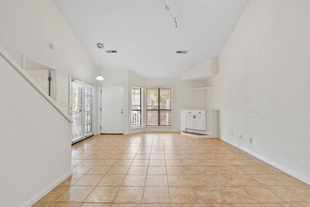 900 Courtyard Dr Apt K8, Myrtle Beach, SC 29577