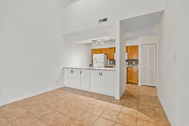 900 Courtyard Dr Apt K8, Myrtle Beach, SC 29577