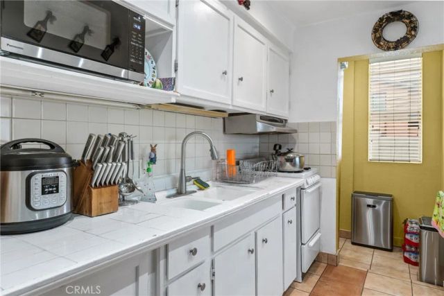 3812 Middlebury, Los Angeles, CA 90004