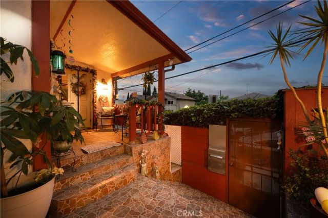 3812 Middlebury, Los Angeles, CA 90004