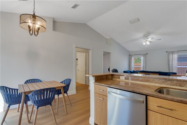 1175 13th Avenue SW, Vero Beach, FL 32962