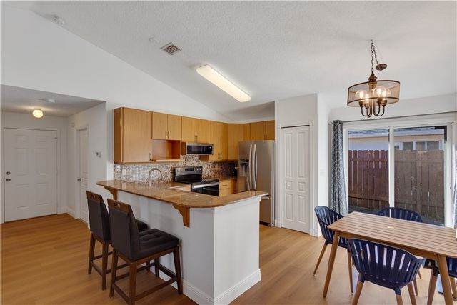 1175 13th Avenue SW, Vero Beach, FL 32962