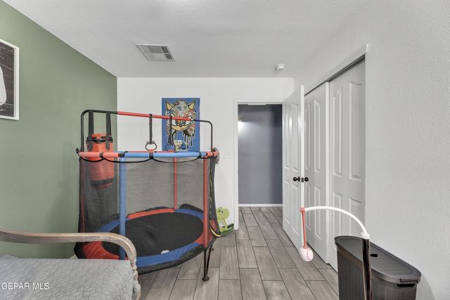 14226 LASSO ROCK Drive, El Paso, TX 79938