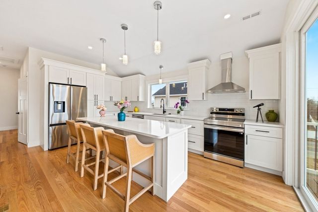 2 Old County Rd 9, Salisbury, MA 01952