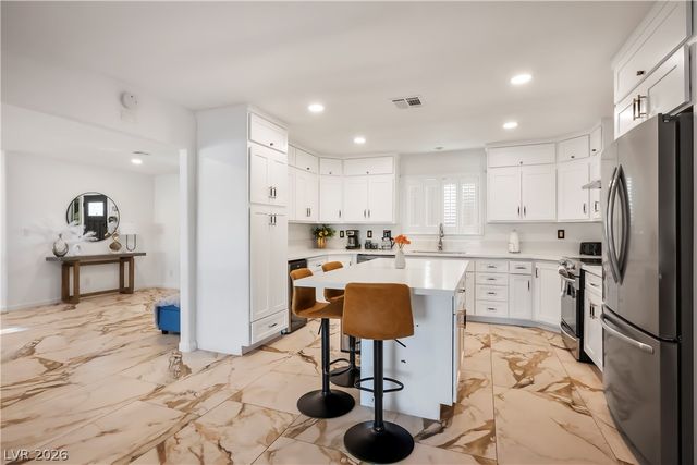 7435 Rogers Street, Las Vegas, NV 89139
