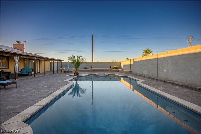 7435 Rogers Street, Las Vegas, NV 89139