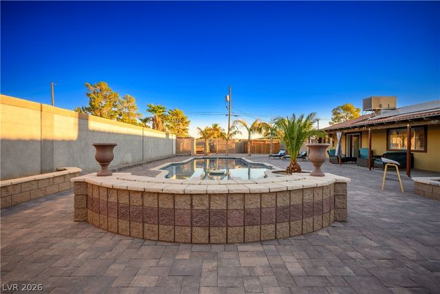 7435 Rogers Street, Las Vegas, NV 89139