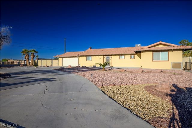 7435 Rogers Street, Las Vegas, NV 89139
