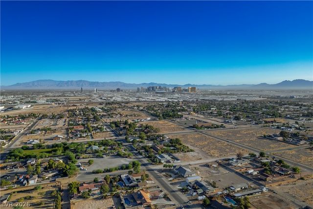 7435 Rogers Street, Las Vegas, NV 89139