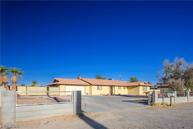 7435 Rogers Street, Las Vegas, NV 89139