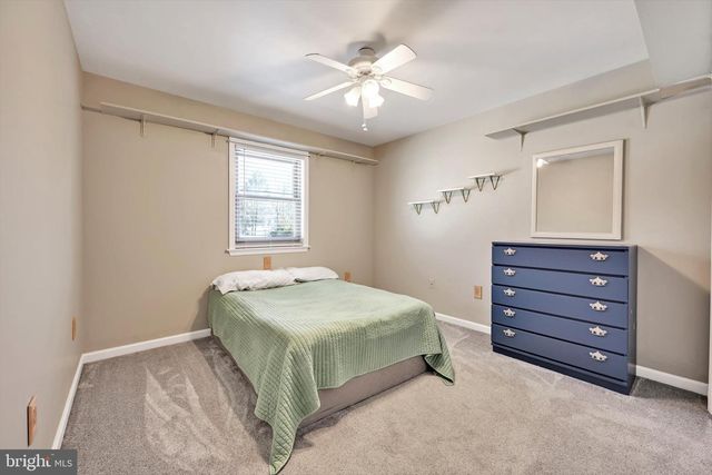 14 N BUTTERFLY DR, Myerstown, PA 17067