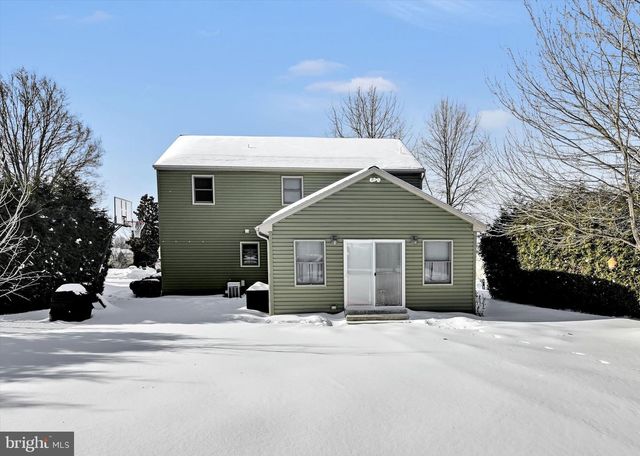 14 N BUTTERFLY DR, Myerstown, PA 17067