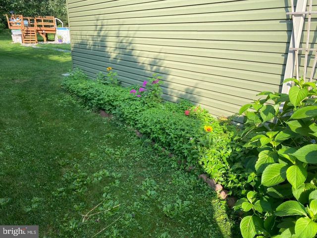 14 N BUTTERFLY DR, Myerstown, PA 17067