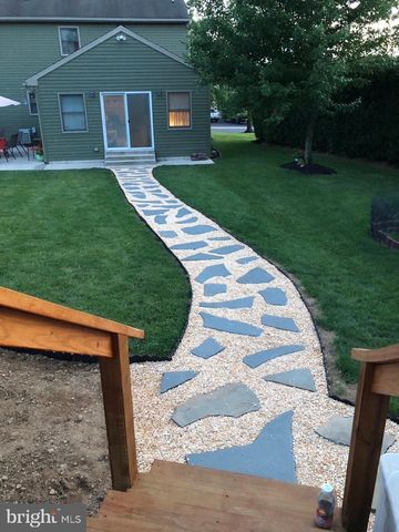 14 N BUTTERFLY DR, Myerstown, PA 17067