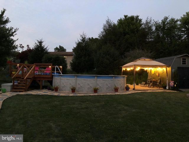 14 N BUTTERFLY DR, Myerstown, PA 17067