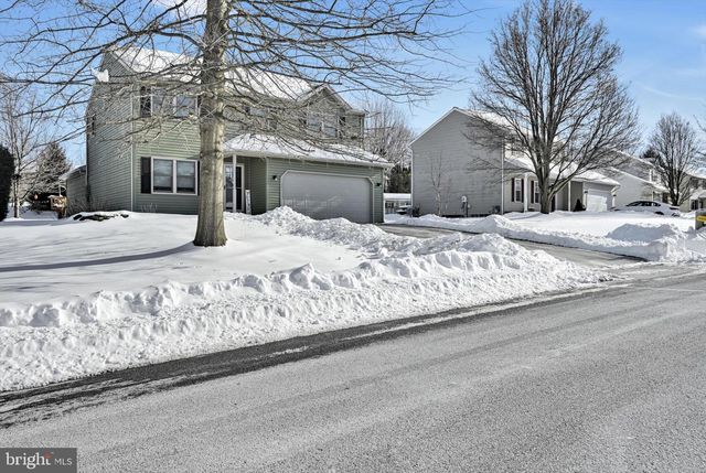 14 N BUTTERFLY DR, Myerstown, PA 17067