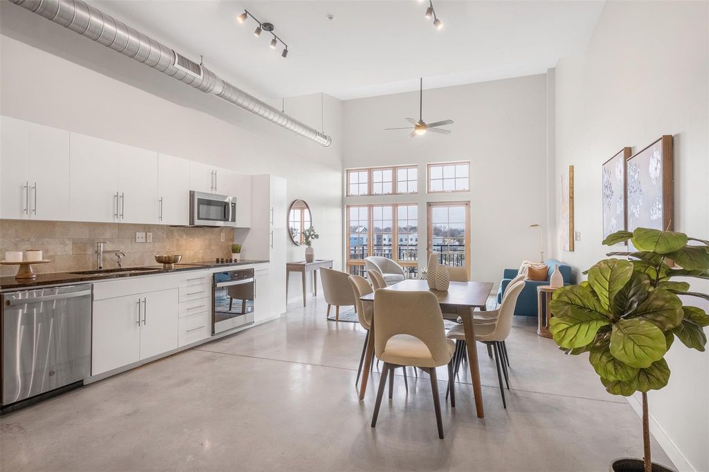 2235 E 6th ST 419, Austin, TX 78702
