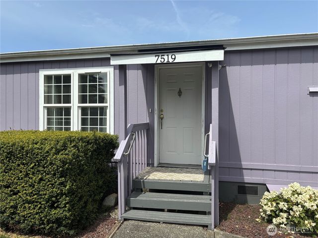 7519 18th Avenue Ct E, Tacoma, WA 98404
