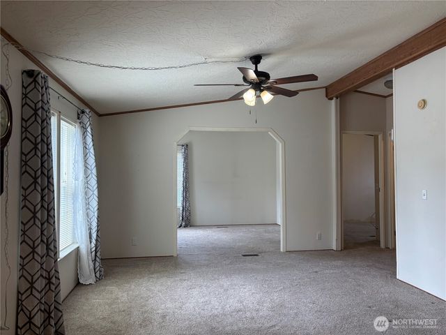 7519 18th Avenue Ct E, Tacoma, WA 98404