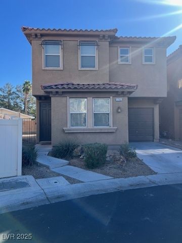 1766 Molly Meadows Street, Las Vegas, NV 89115