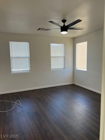 1766 Molly Meadows Street, Las Vegas, NV 89115