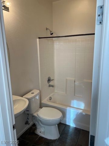 1766 Molly Meadows Street, Las Vegas, NV 89115