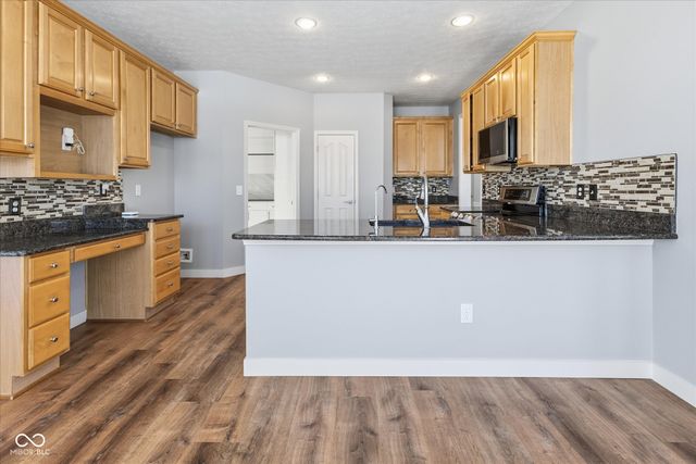 12065 Landwood Drive, Fishers, IN 46037