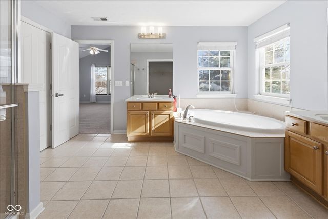 12065 Landwood Drive, Fishers, IN 46037