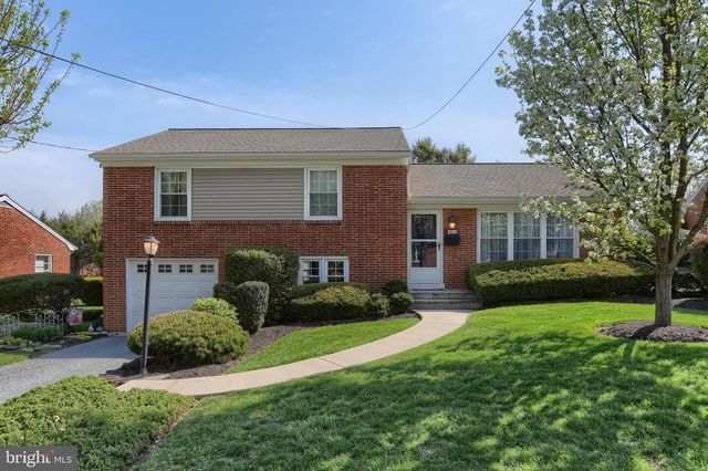 904 S 2ND AVE, Lebanon, PA 17042