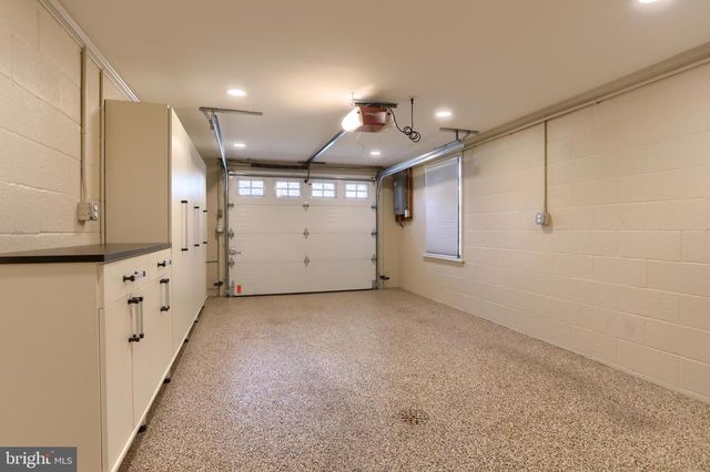 904 S 2ND AVE, Lebanon, PA 17042