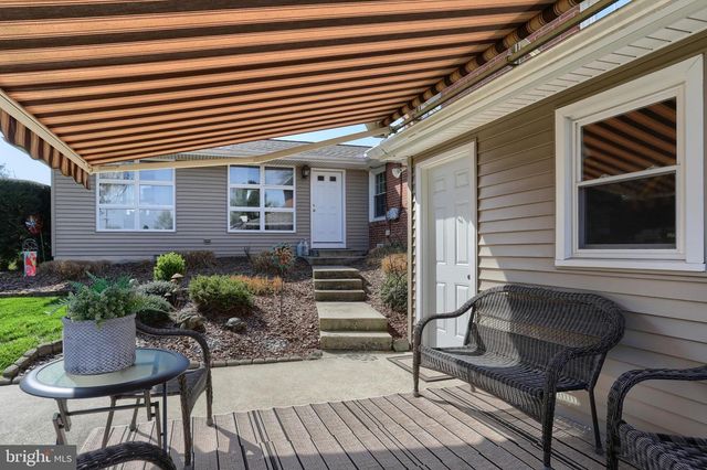 904 S 2ND AVE, Lebanon, PA 17042