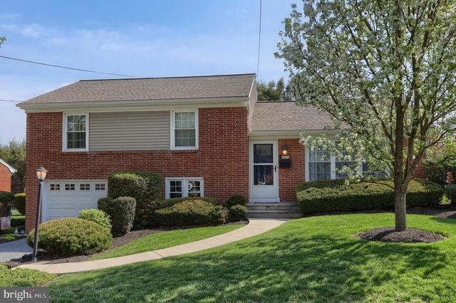 904 S 2ND AVE, Lebanon, PA 17042