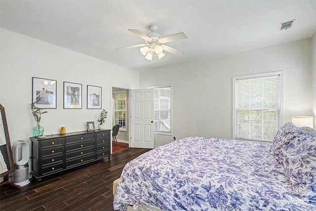 2 Brewster Street, Savannah, GA 31419
