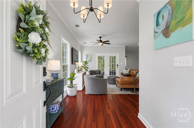 2 Brewster Street, Savannah, GA 31419