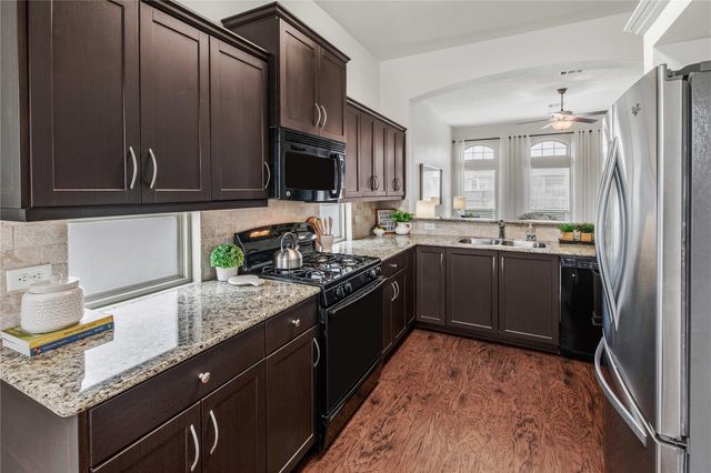 3065 Positano Loop, Bryan, TX 77808