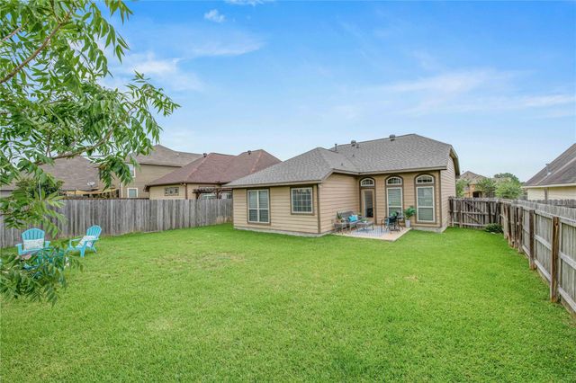 3065 Positano Loop, Bryan, TX 77808