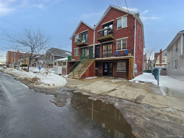 183 Beach 117th Street 3, Rockaway Park, NY 11694