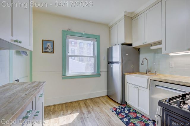 350 Vester Street, Ferndale, MI 48220