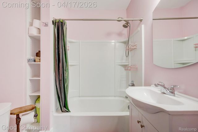 350 Vester Street, Ferndale, MI 48220