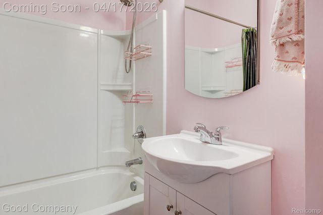 350 Vester Street, Ferndale, MI 48220