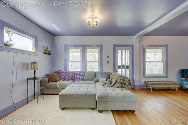 350 Vester Street, Ferndale, MI 48220