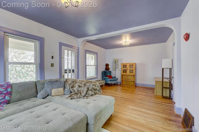 350 Vester Street, Ferndale, MI 48220