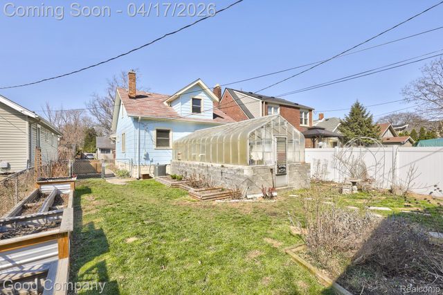 350 Vester Street, Ferndale, MI 48220