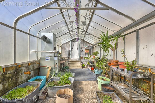 350 Vester Street, Ferndale, MI 48220