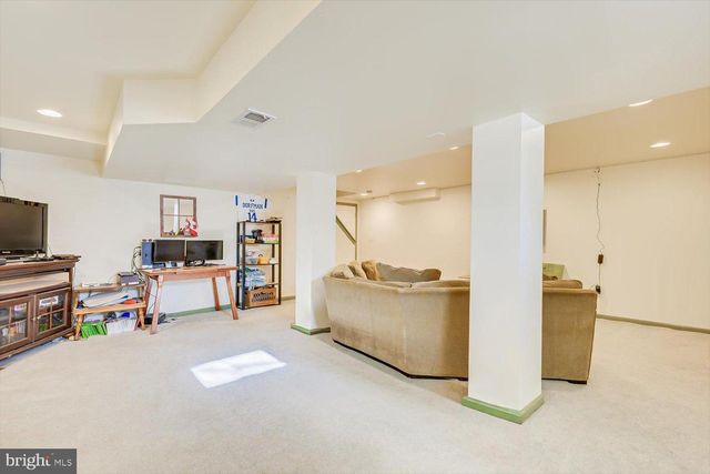 221 HICKORY CORNER RD, East Windsor Twp, NJ 08520