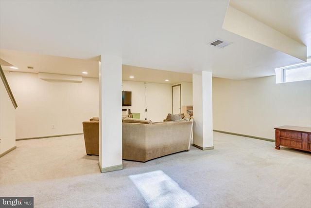 221 HICKORY CORNER RD, East Windsor Twp, NJ 08520