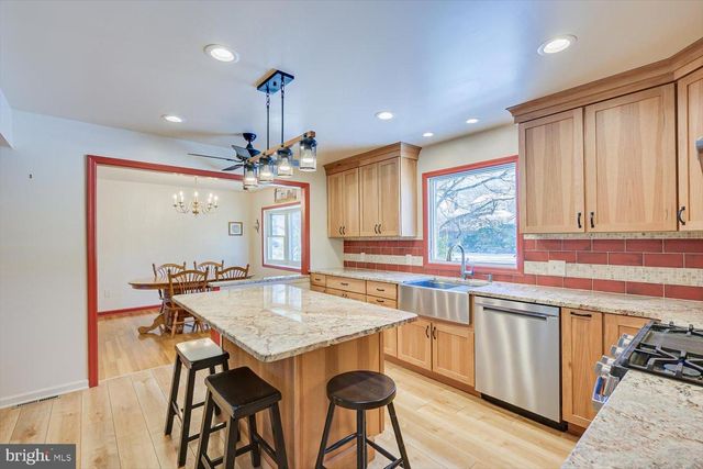 221 HICKORY CORNER RD, East Windsor Twp, NJ 08520