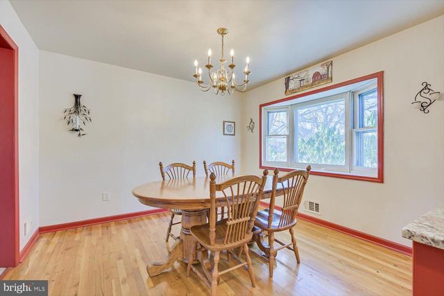 221 HICKORY CORNER RD, East Windsor Twp, NJ 08520