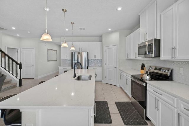 1193 WHISPERING LANE, Minneola, FL 34715