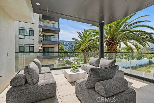 4261 Uptown Newport 1, Newport Beach, CA 92660